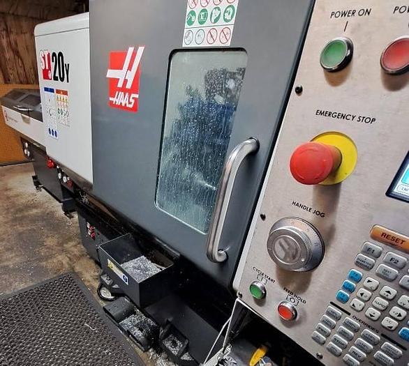 Used 2017 HAAS HAAS ST-20Y CNC Turning Center with Y-Axis and Live Tooling and Barfeeder