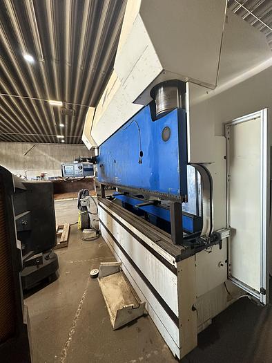 Used 2000 Trumpf 5-Axis TrumaBend V230 257 Ton Press Brake 144" Automatic Backguage R1, R2 Fingers