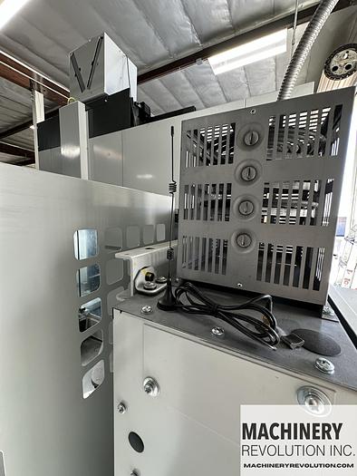 Used 2022 HAAS UMC-500SS Pallet Pool 5-Axis 12,000 RPM Spindle CNC Vertical Machining Center ***Like New 80 Cutting Hours***