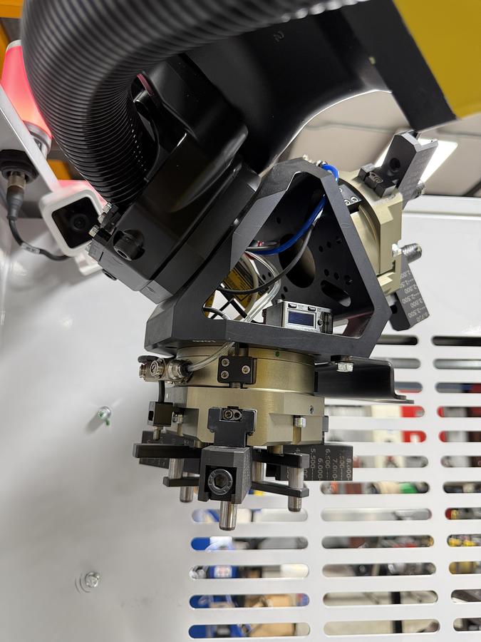 Used OKUMA MULTUS B250II Like Brand New Only 104 Hours Total Running Time