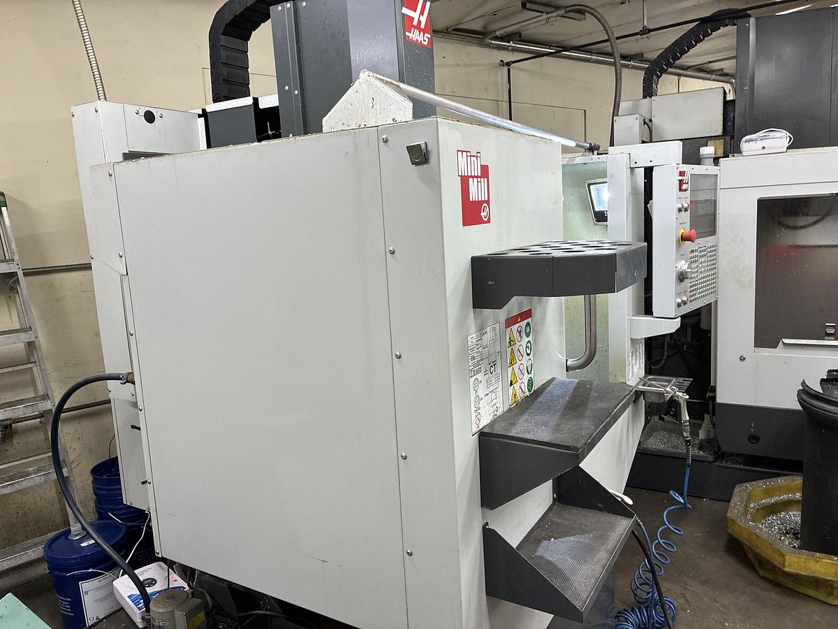Used 2019 HAAS Mini Mill Like Brand New Only 567 Feed Cutting Hours