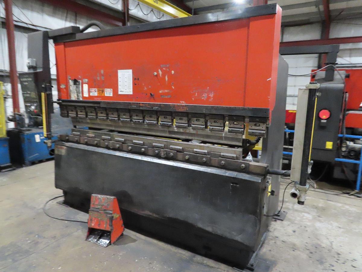 Used 1991 AMADA 137-Ton x 10' Amada FBD-1253E Press Brake