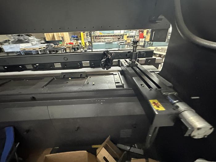 Used 2000 Amada  RG-100 100 Ton CNC Press Brake