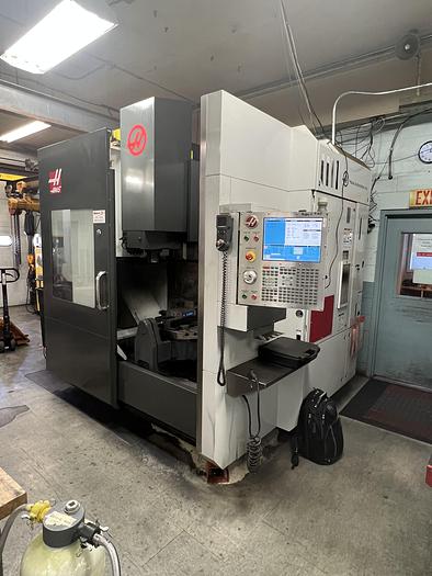 Used 2014 HAAS UMC 750 5-Axis CNC Vertical Machining Center