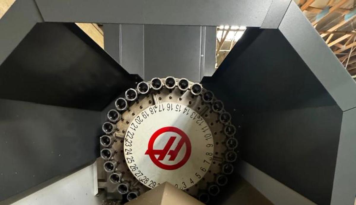 Used 2019 HAAS VF-4SS 5-Axis CNC Vertical Machining Center