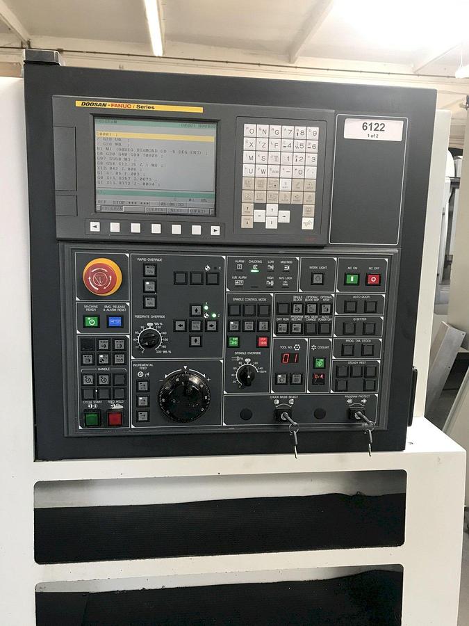 Used 2012 DOOSAN Lynx 300 CNC Lathe