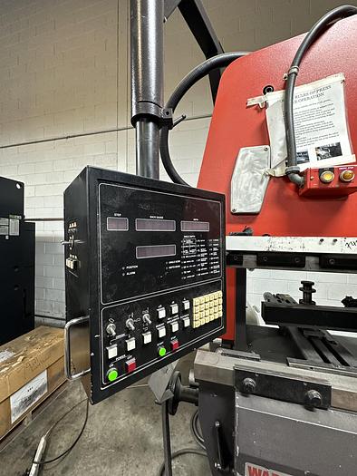 Used 2000 Amada  RG-100 100 Ton CNC Press Brake