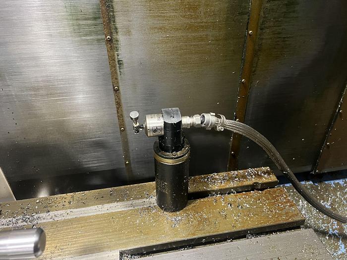 Used 2000 MAZAK VTC-200C 4-Axis CNC Machining Center