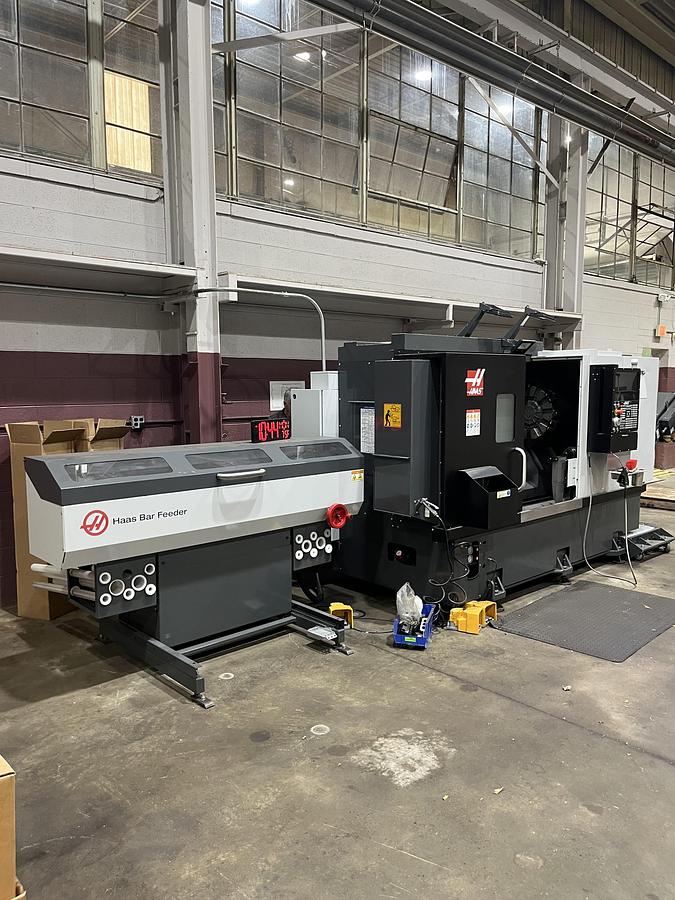 Used 2025 HAAS ST-30 CNC Lathe With Bar Feeder Tailstock Tool PreSetter