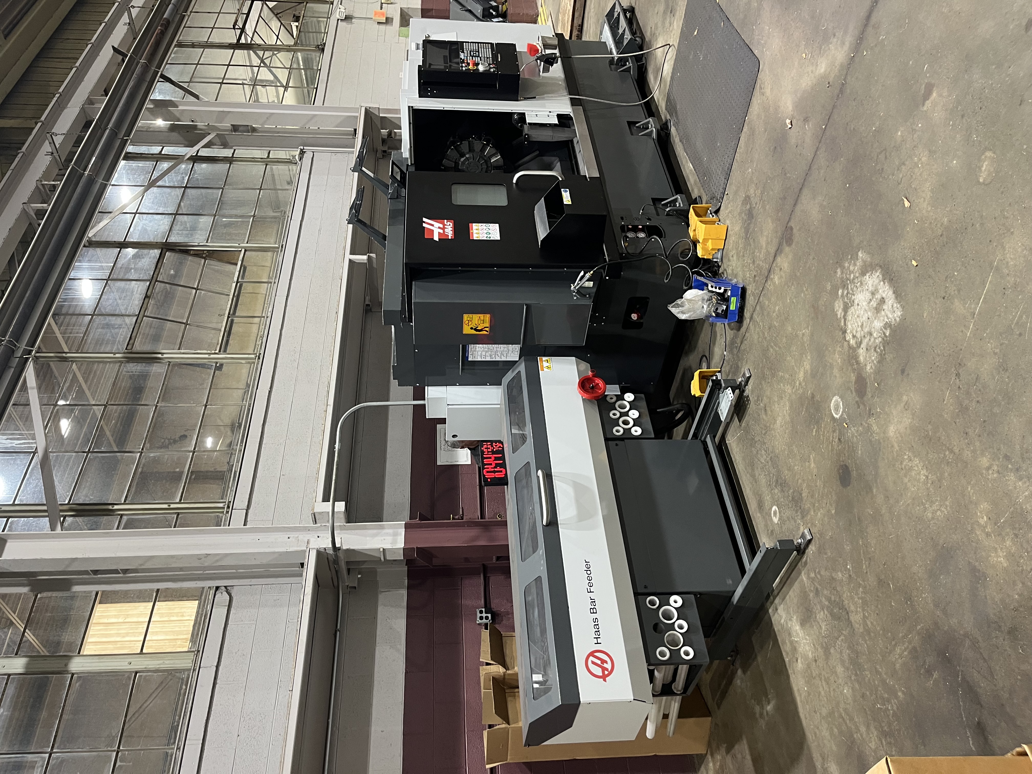 Used 2025 HAAS ST-30 CNC Lathe With Bar Feeder Tailstock Tool PreSetter