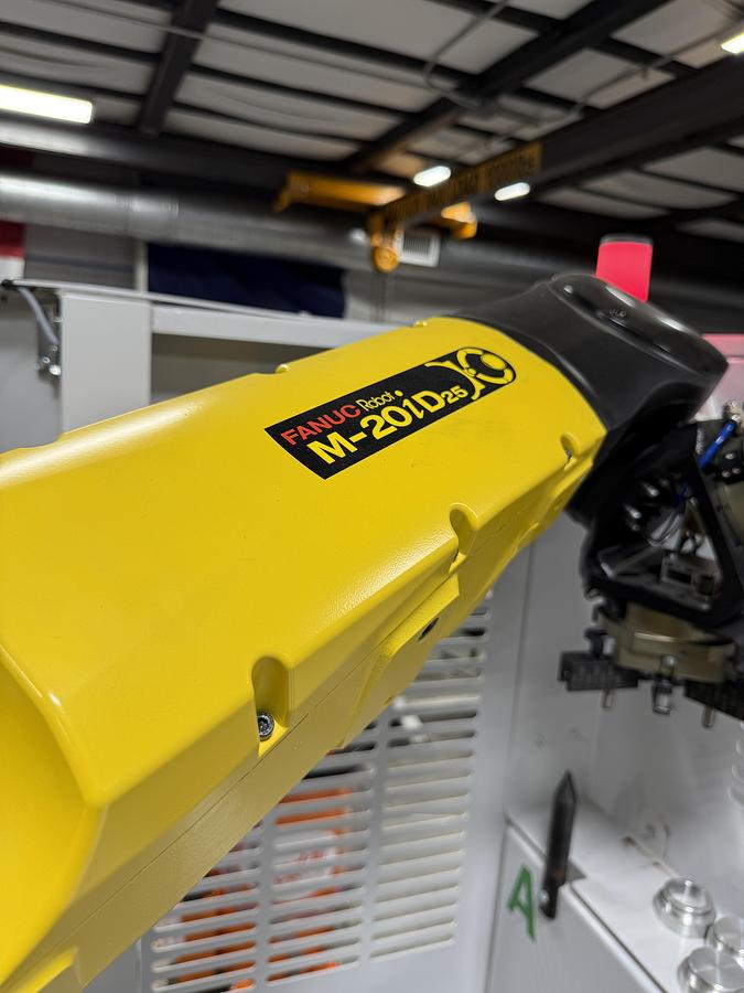 Used OKUMA MULTUS B250II Like Brand New Only 104 Hours Total Running Time