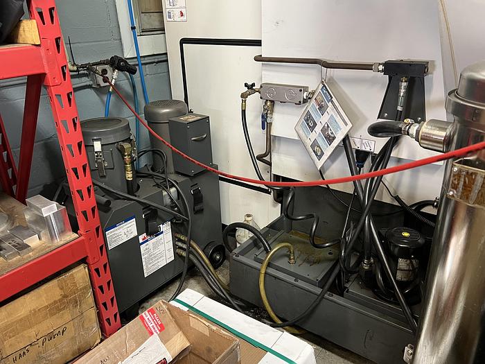 Used 2014 HAAS UMC 750 5-Axis CNC Vertical Machining Center