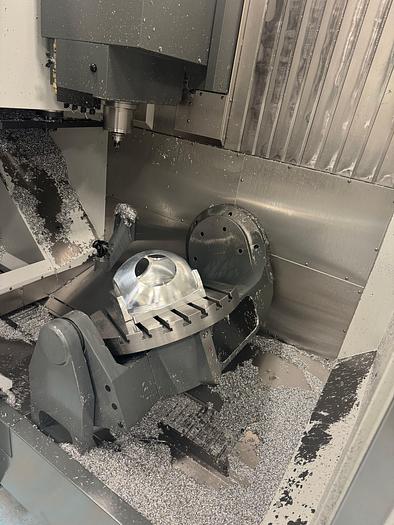 Used 2013 HAAS UMC-750