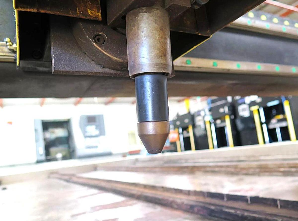 Used 2016 PIRANHA MegaFab C510 Hypertherm Powermax 105 5' x 10' CNC Plama Cutting System