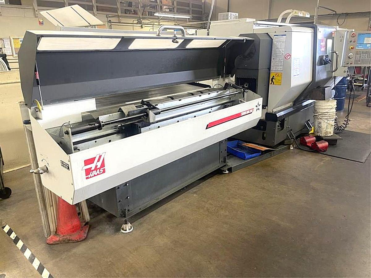 Used 2013 HAAS ST-20Y CNC Turning Center with Y-Axis/Live Tooling/Bar Feeder