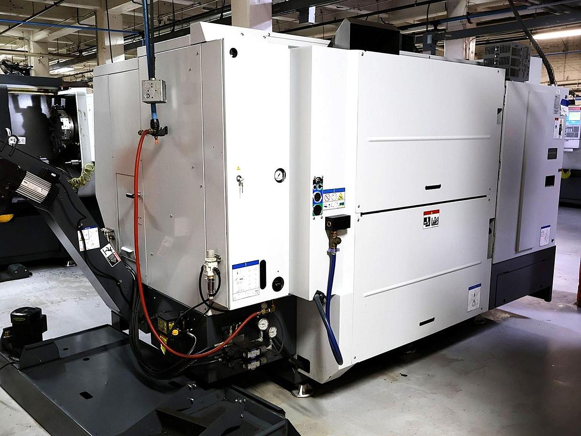 Used 2018 HAAS ST-30 CNC Lathe With Steady Rest and Tailstock Only 3,500 cutting hours