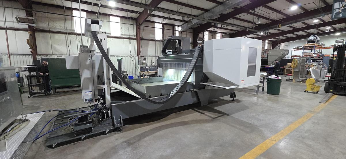 Used 2023 HAAS GM-2 CNC Gantry Vertical Maching Center with 4th Axis ready / TSC / HSM