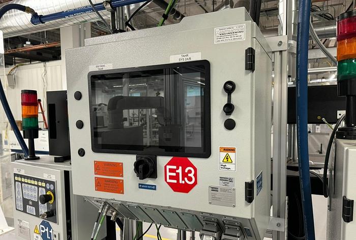 Used 2020 KUKA Robotic Adhesive Work Cell KR60-3 6-Axis Robot