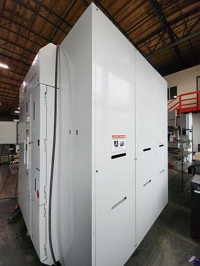 Used 2015 HAAS UMC 750SS 5-Axis CNC Vertical Machining Center