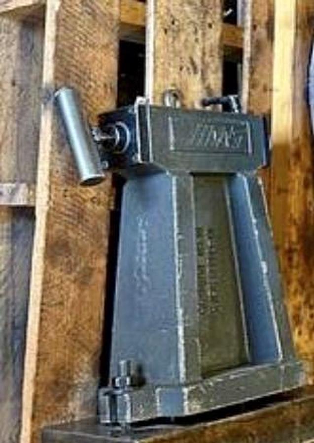 Used 2011 HAAS HRT-450 4th Axis Rotary Table with 11.5" Tailstock