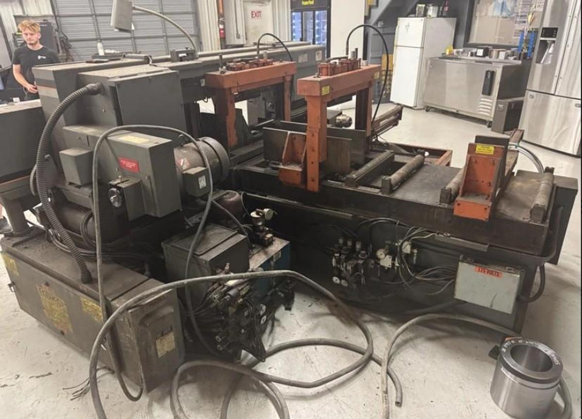 Used 2008 HEM H130HA-C CNC Horizoontal Band Saw