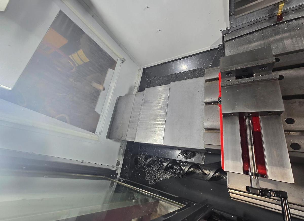 Used 2023 HAAS VF-2SS 12,000 RPM 4-Axis CNC Vertical Machining Center Only 100 Cutting Hours