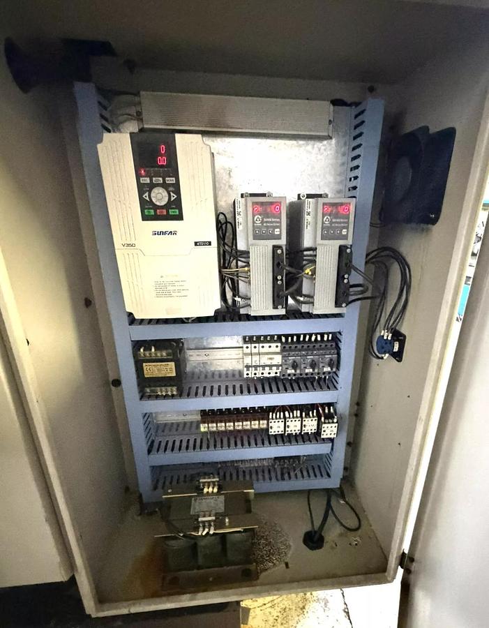 Used 2017 BOLTON TOOLS CBT-260 CNC Lathe