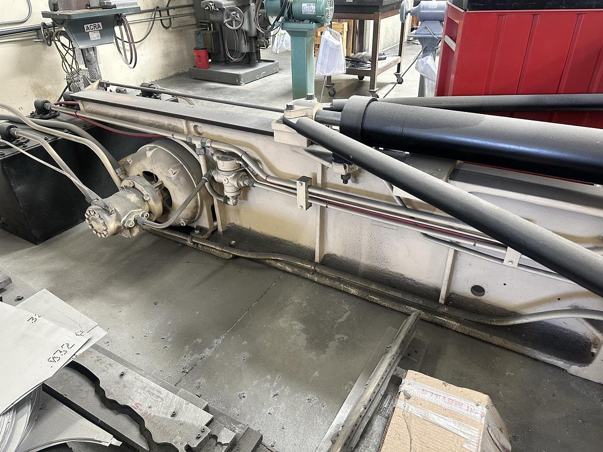 Used Hufford A-10 Stretch Forming Machine
