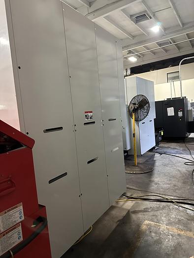 Used 2019 HAAS UMC-750 5-Axis CNC Vertical Machining Center ***Low Hours ***