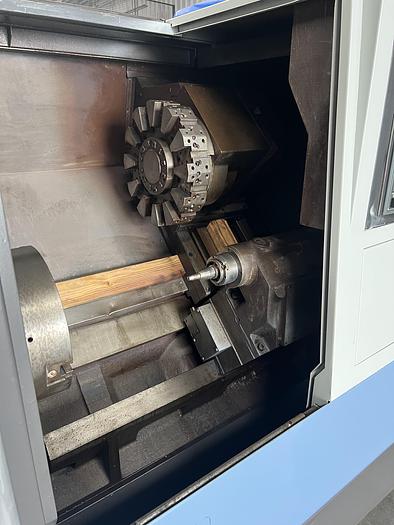 Used 2007 DOOSAN 300C CNC Lathe