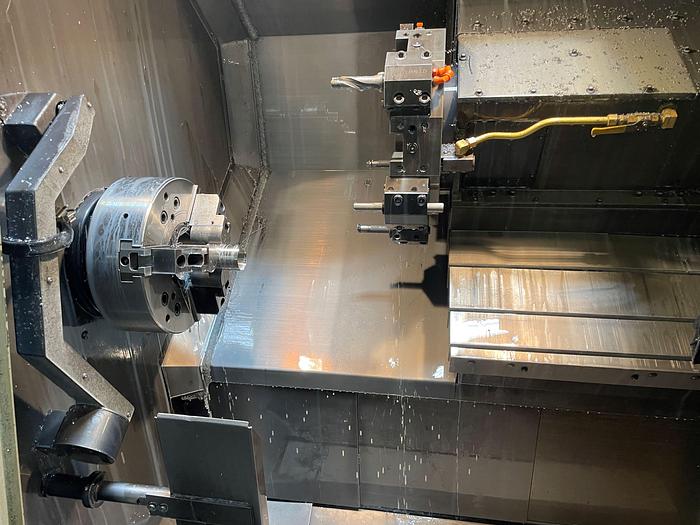 Used 2005 HAAS SL-30T CNC Turning Center With Hydraulic Tailstock and Tool Pre-Setter