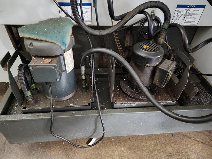 Used 2014 HAAS UMC-750 5-Axis CNC Vertical Machining Center