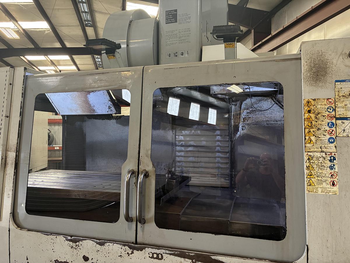 Used 2008 HAAS HAAS VF-8 Cat-50 4-Axis CNC Machining Center