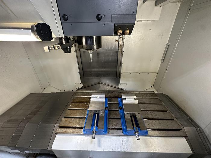 Used 2005 Mori Seiki DuraCenter 5 CNC Vertical Machining Center