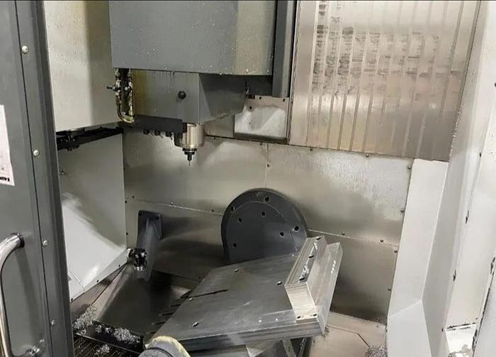 Used 2013 HAAS UMC-750 5-Axis CNC Vertical Machining Center