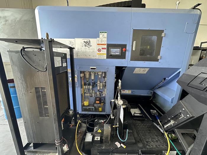 Used 2020 DOOSAN DVF5000 5-Axis CNC Vertical Machining Center