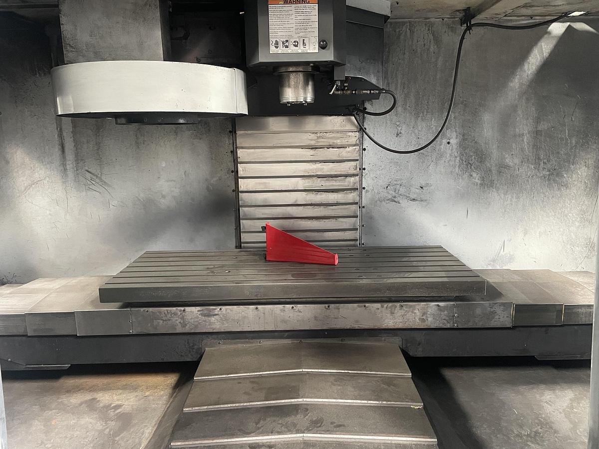 Used 2014 HAAS VF-5XT CNC Vertical Machining Center