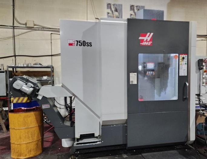 Used 2016 HAAS UMC-750SS 5-Axis CNC Vertical Machining Center