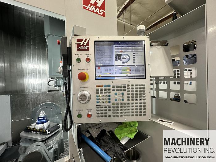 Used 2022 HAAS UMC-500SS Pallet Pool 5-Axis 12,000 RPM Spindle CNC Vertical Machining Center ***Like New 80 Cutting Hours***