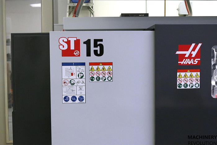 Used 2016 HAAS ST-15 CNC Turning Center With Tailstock / LiveTooling / Tool Pre-Setter