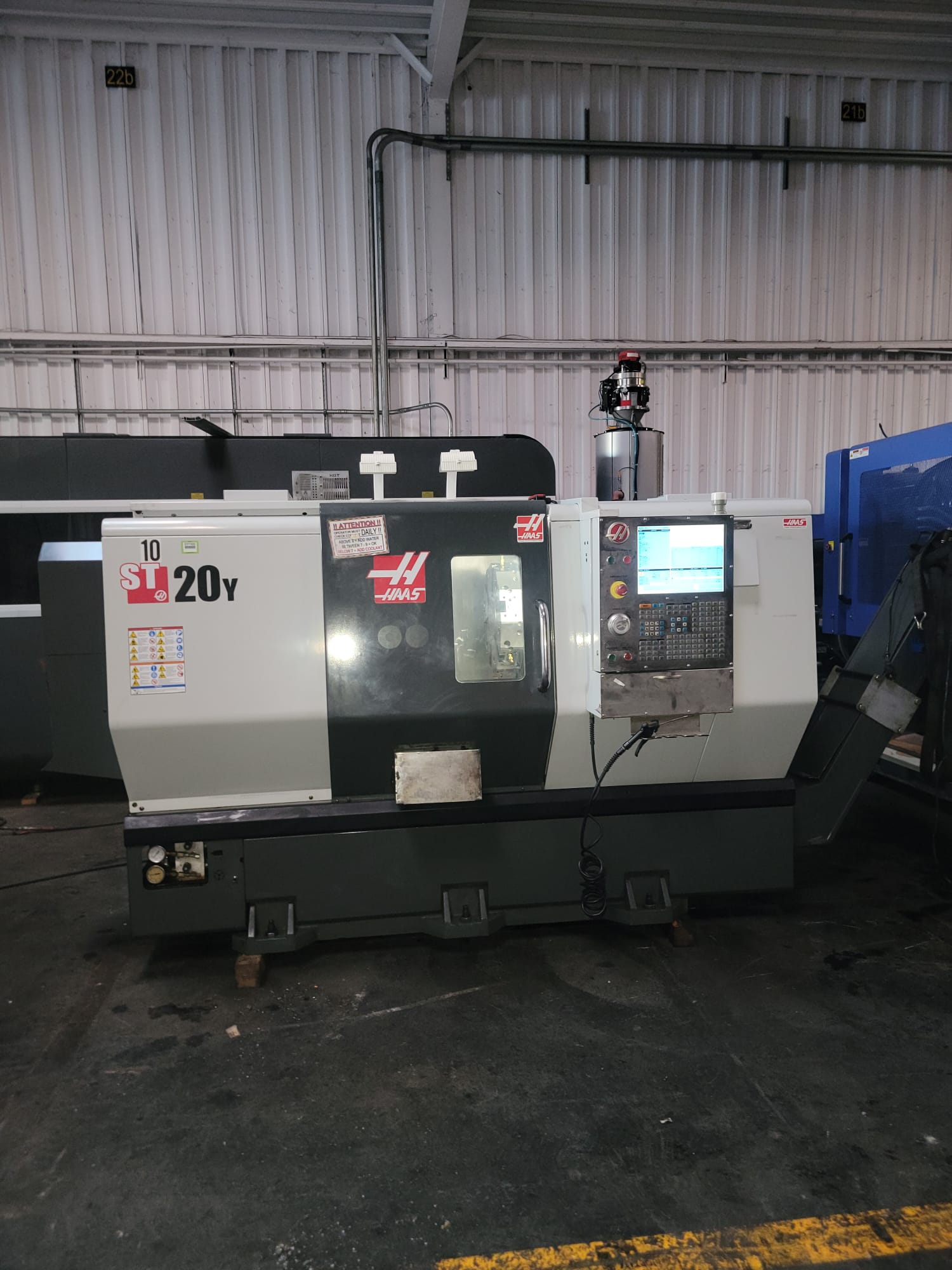 Used 2013 HAAS ST-20Y CNC Turning Center with Y-Axis / Live Tooling / Bar Feeder