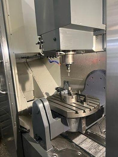 Used 2014 HAAS UMC-750 5-Axis CNC Vertical Machining Center