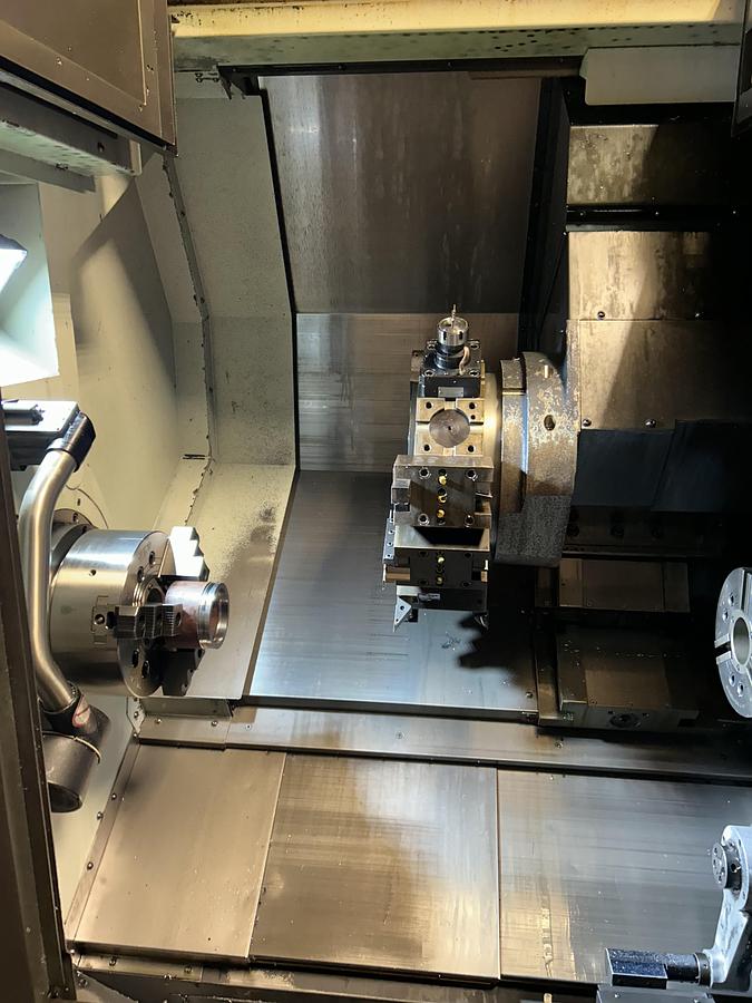 Used 2011 DOOSAN PUMA 2600BSY sub spindle Y axis Low Hours 