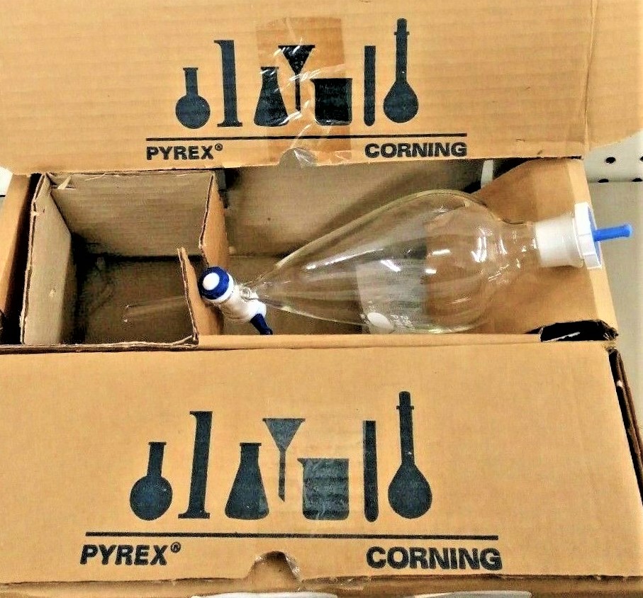 New Open Box Corning PYREX 6404-250 Separatory Funnel - 250mL