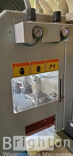 Used 2005 Silver SF4015A Moulder