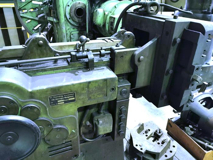 Used 1971 Keyway and broaching machine HENNING DKME 10