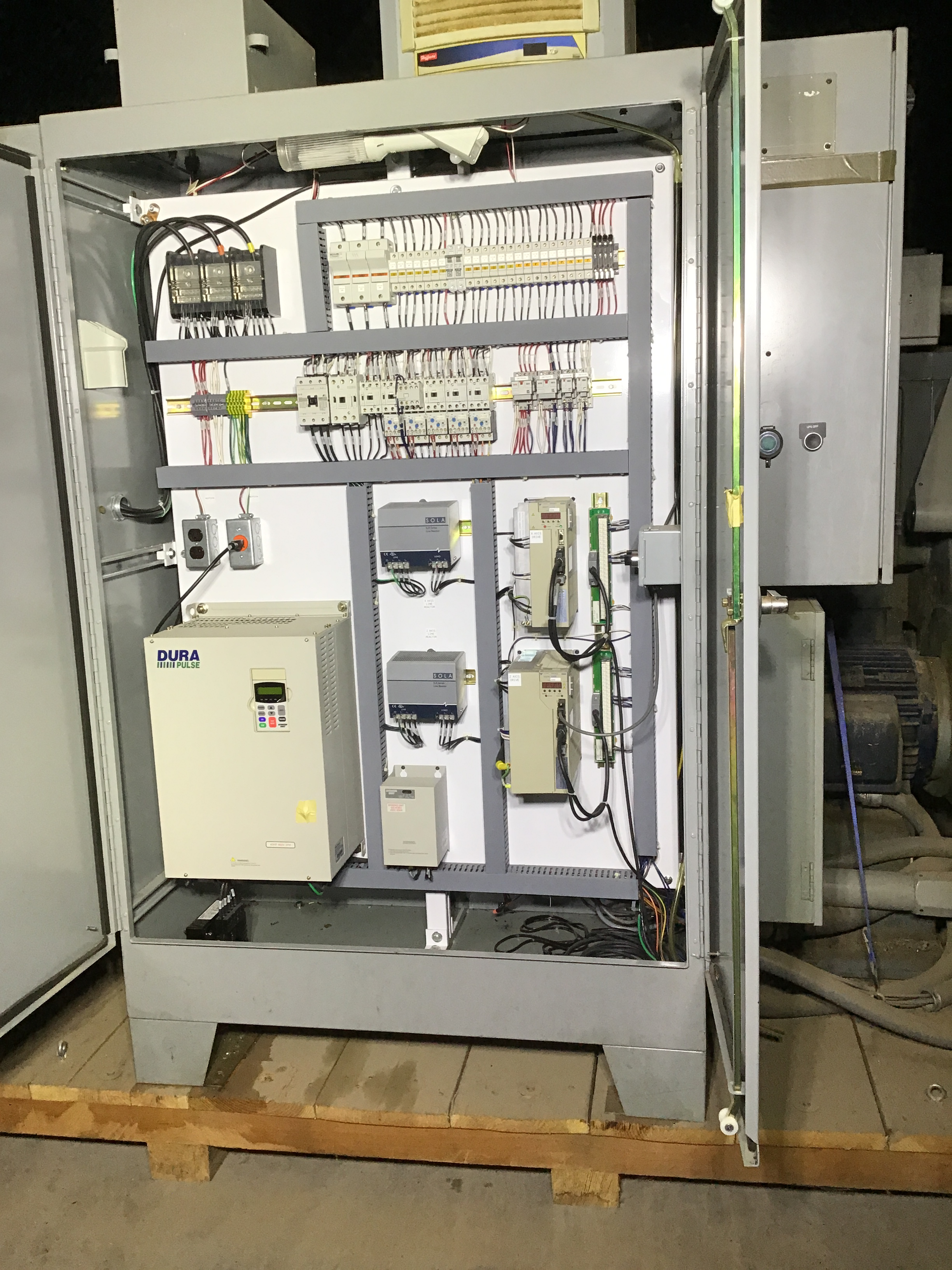 Used 32 x 72" American CNC Engine Lathe