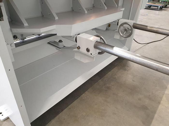 Gebraucht Hydraulische Tafelschere Fasti 509-20-6