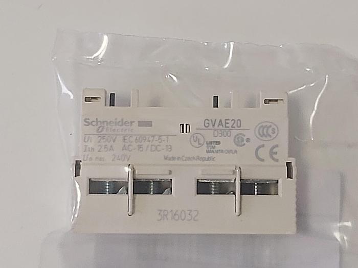 5 Stück Hilfskontakte, GVAE20, Tesys neu