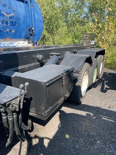Used 2004 western star 4900 series